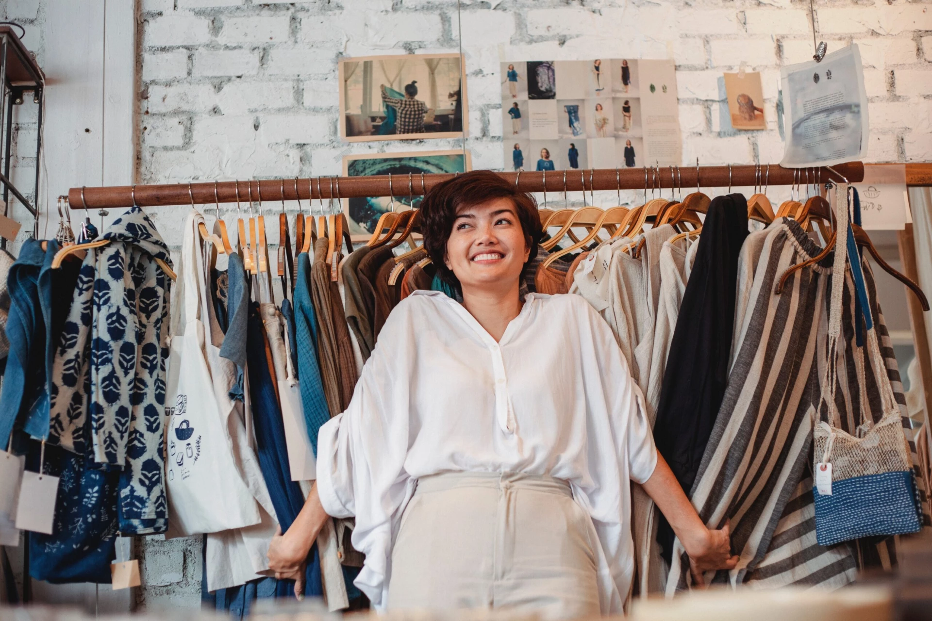 Happy Customers image from Pexels by Sam Lion